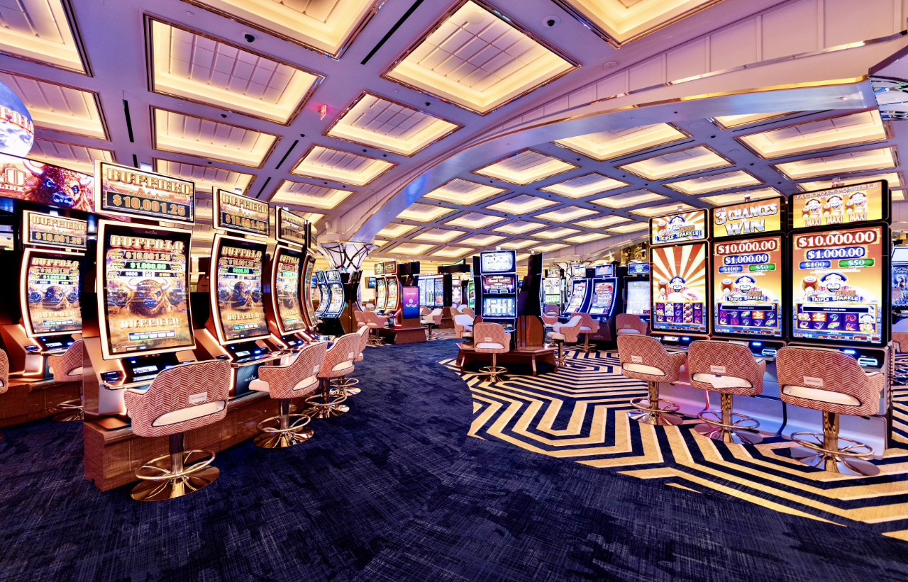 resorts world casino bus